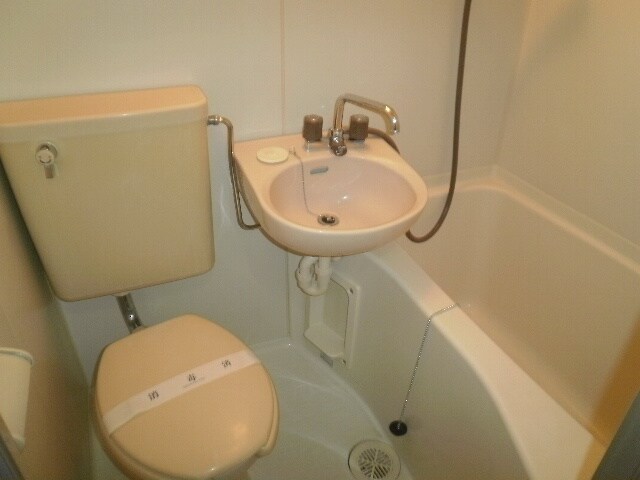 物件内観写真8　(バス／シャワールーム等)