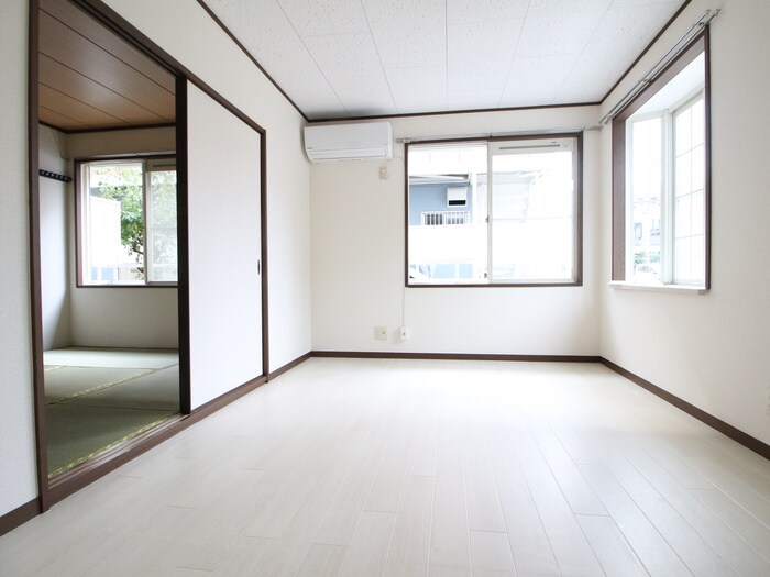 物件内観写真7　(居室)