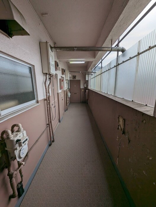 物件内観写真17　(廊下)