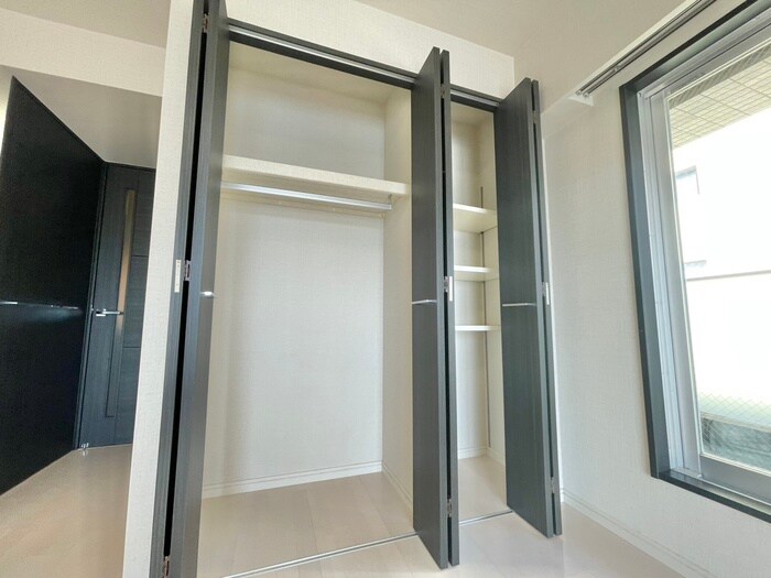 物件内観写真11　(収納)