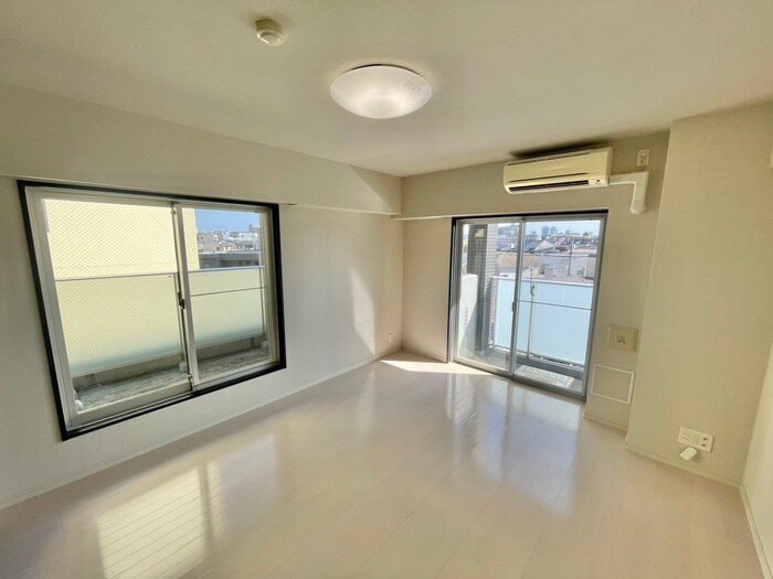 物件内観写真22　(居室)