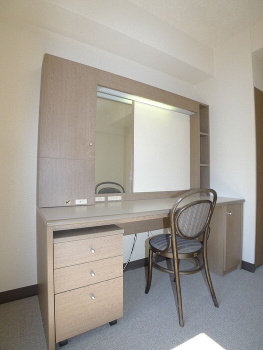 物件内観写真9　(洗面)