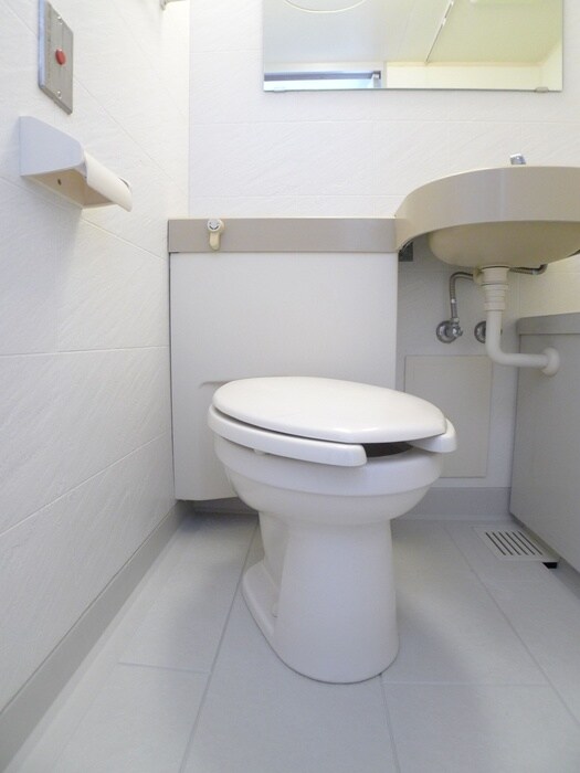 物件内観写真13　(トイレ)