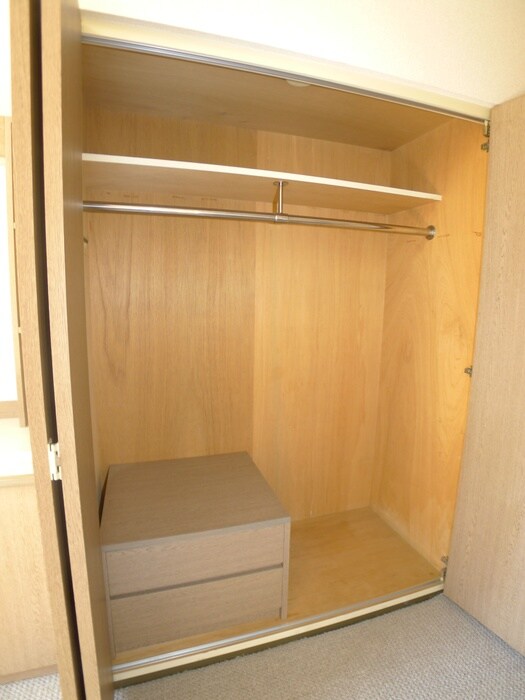 物件内観写真13　(収納)