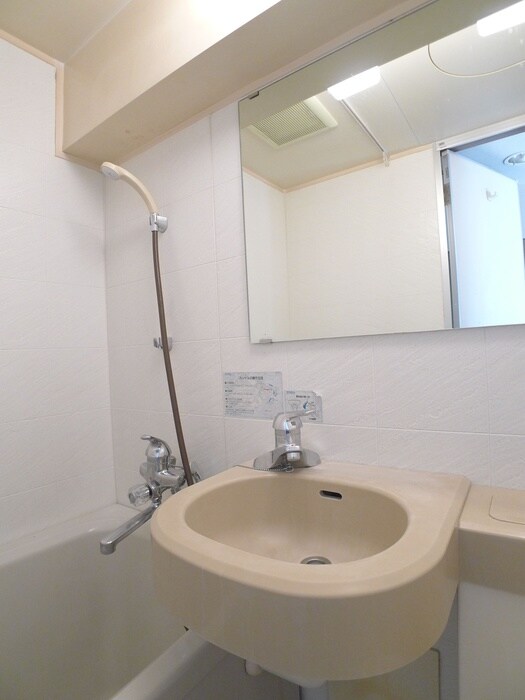 物件内観写真15　(洗面)