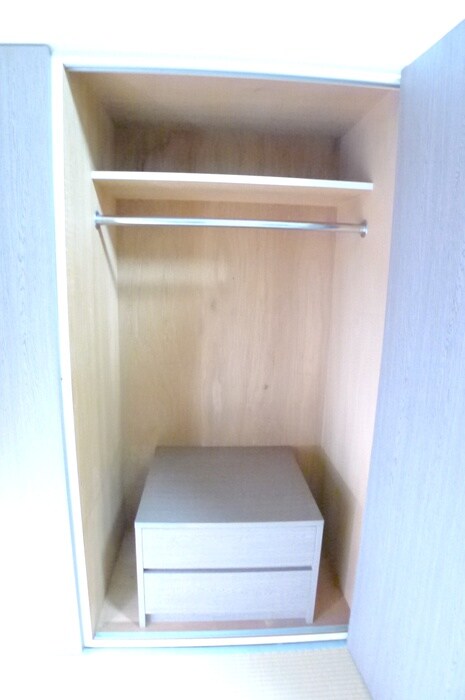 物件内観写真16　(収納)