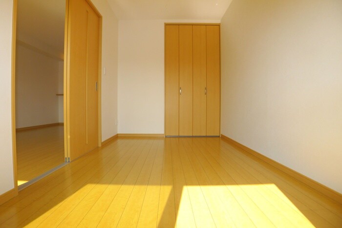 物件内観写真13　(居室)