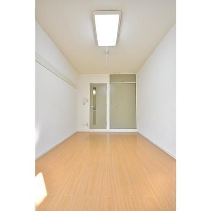 物件内観写真6　(居室)