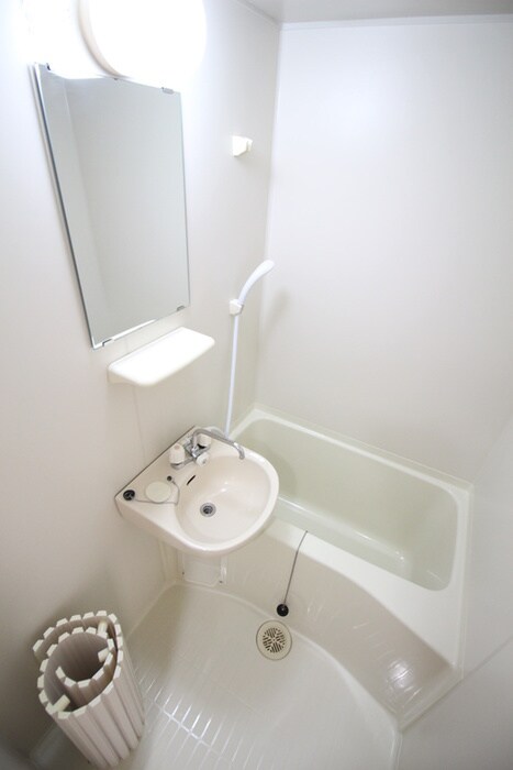 物件内観写真8　(バス／シャワールーム等)