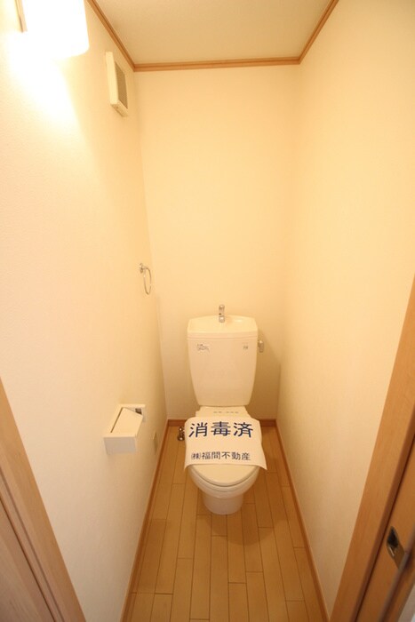 物件内観写真11　(トイレ)