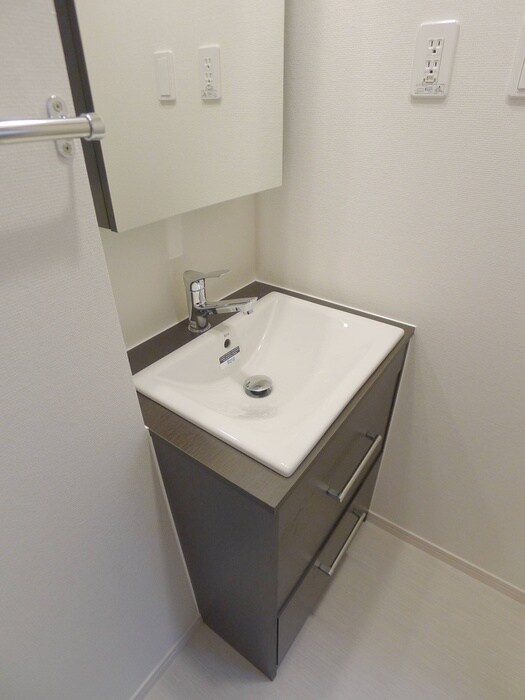 物件内観写真5　(洗面)