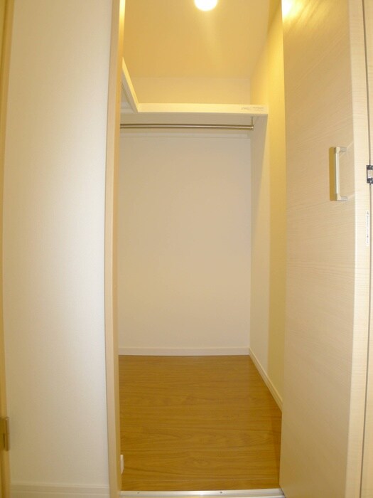 物件内観写真9　(収納)