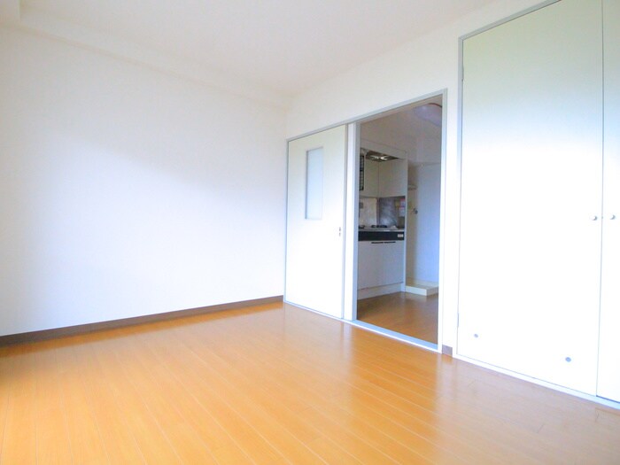 物件内観写真19　(居室)