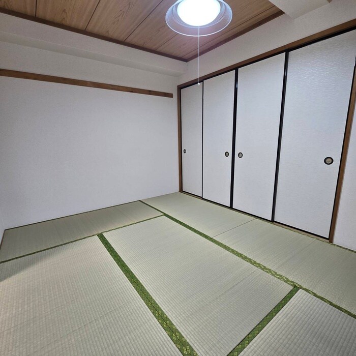 物件内観写真12　(居室)