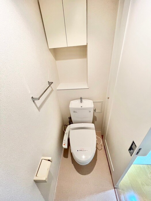 物件内観写真9　(トイレ)