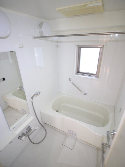 物件内観写真10　(バス／シャワールーム等)