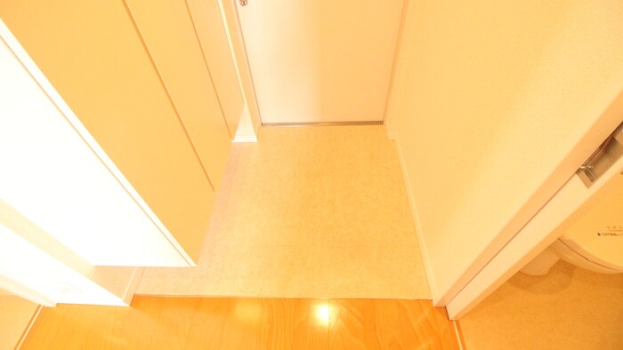 物件内観写真20　(玄関)