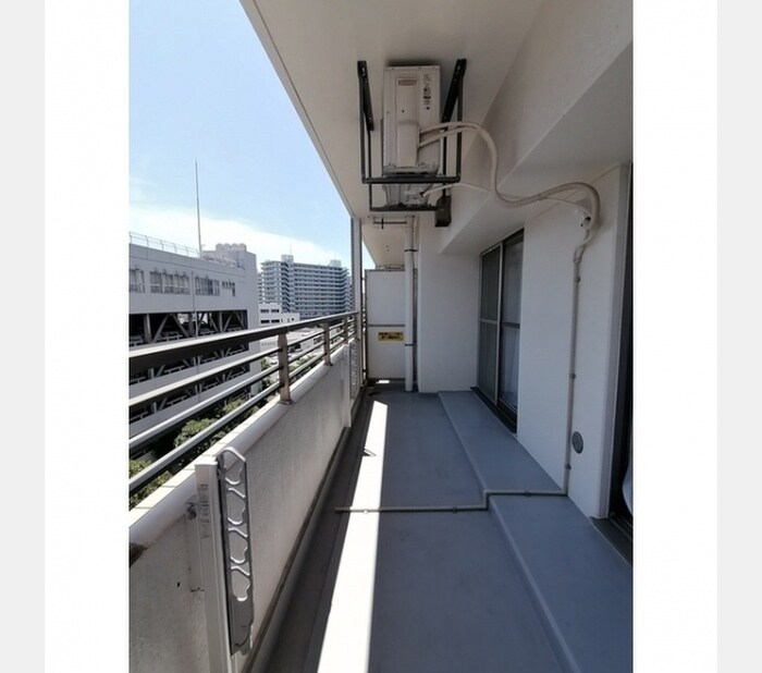 物件内観写真8　(ベランダ・バルコニー)