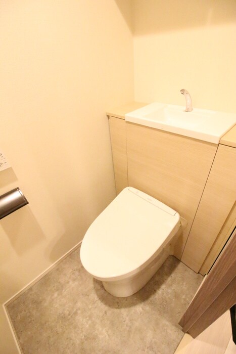 物件内観写真11　(トイレ)