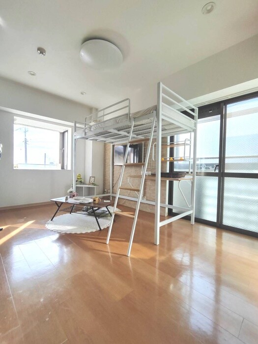 物件内観写真5　(居室)