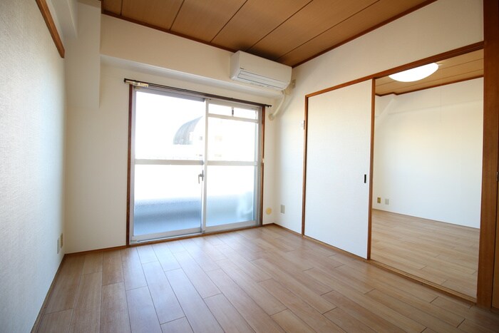 物件内観写真9　(居室)