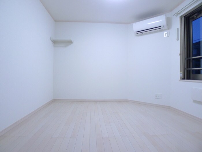 物件内観写真8　(内観写真)