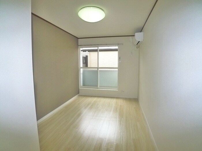 物件内観写真17　(居室)