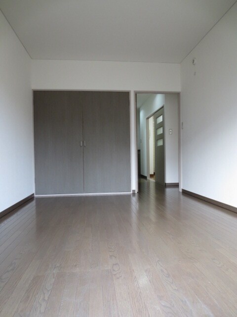 物件内観写真15　(居室)