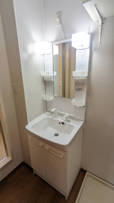 物件内観写真13　(洗面)