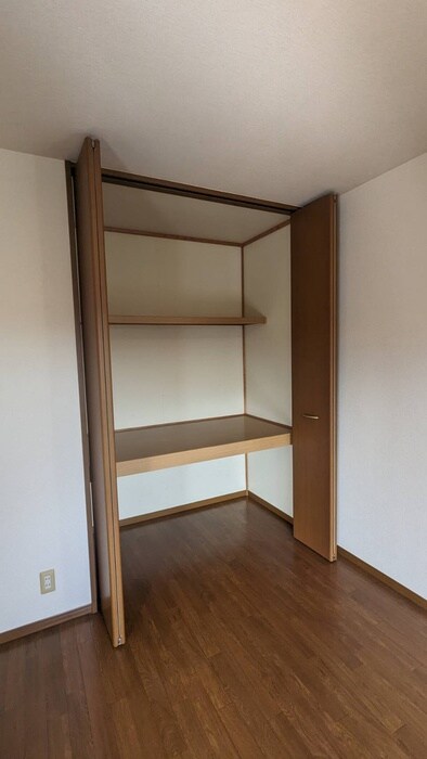 物件内観写真17　(収納)