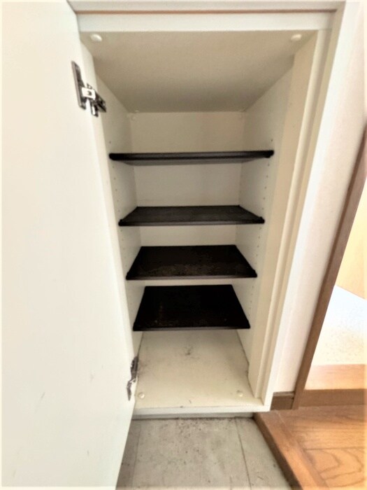 物件内観写真18　(靴箱)
