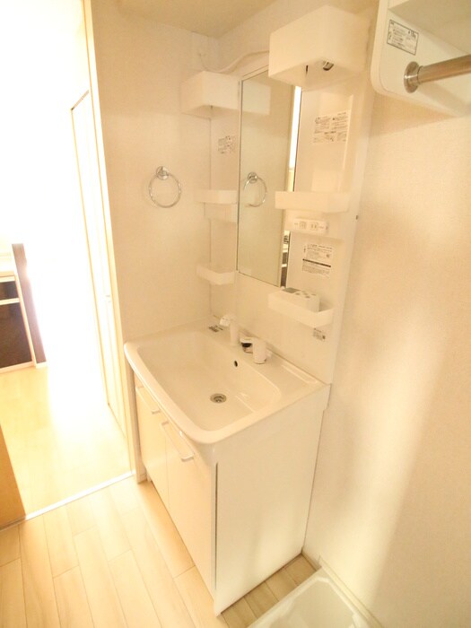 物件内観写真11　(洗面)