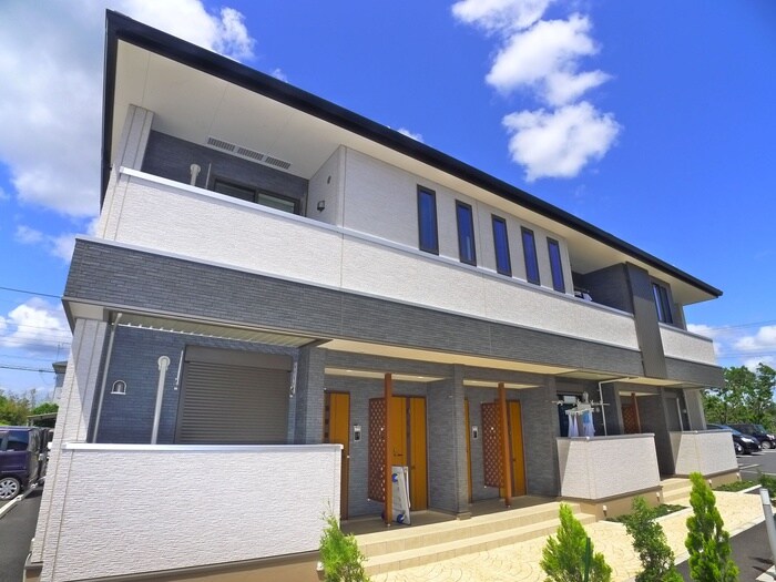 物件外観写真1　(外観写真)