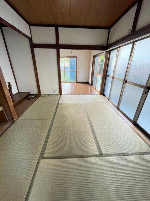 物件内観写真11　(居室)