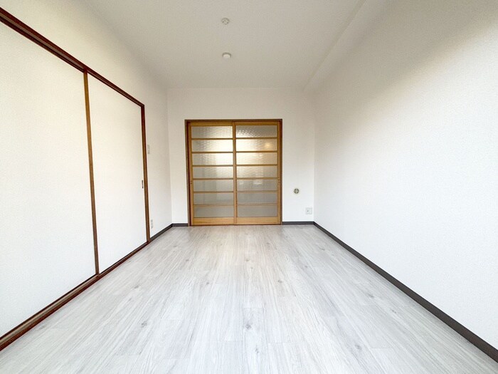 物件内観写真16　(居室)
