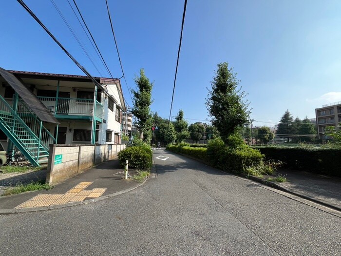 物件外観写真6　(周辺環境)