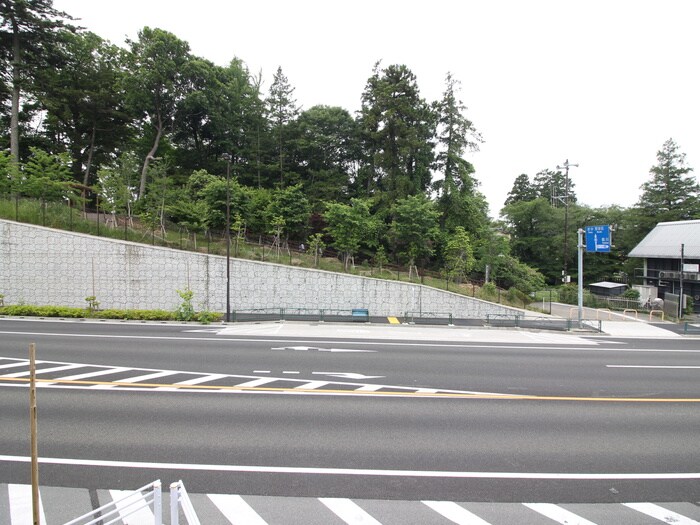 物件内観写真15　(室内からの展望)