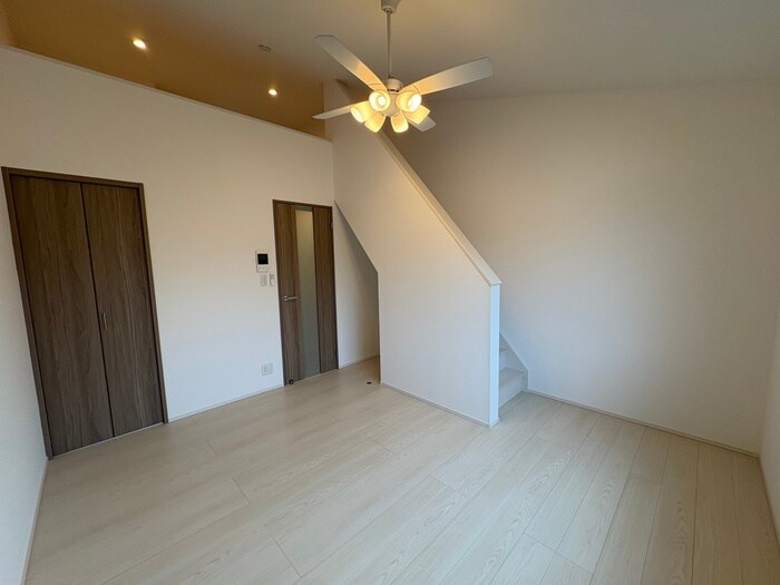 物件内観写真9　(居室)