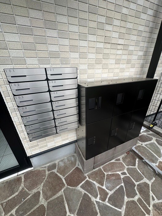 物件外観写真6　(建物設備)