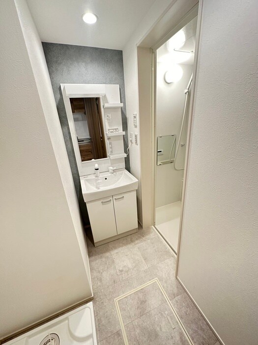 物件内観写真13　(洗面)