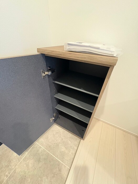 物件内観写真16　(靴箱)