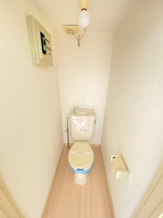 物件内観写真10　(トイレ)
