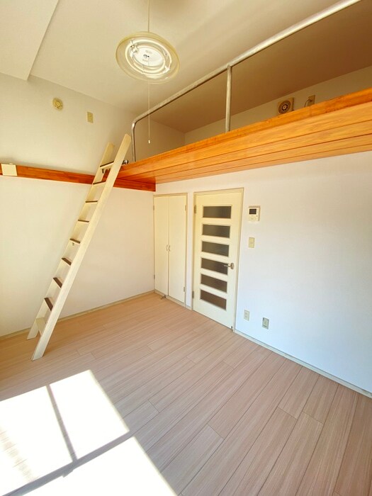 物件内観写真15　(居室)