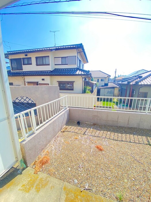 物件内観写真20　(室内からの展望)