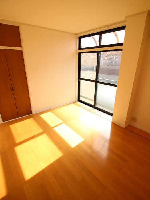 物件内観写真8　(内観写真)