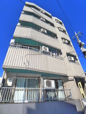 西新井マンション外観写真