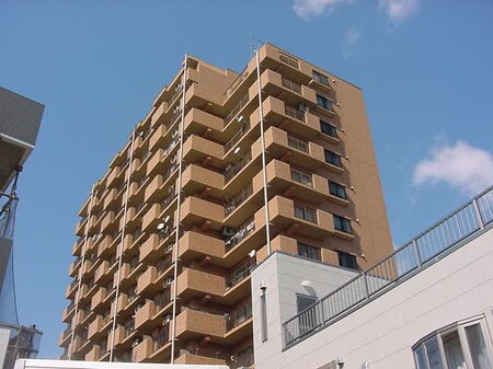 ﾗｲｵﾝｽﾞﾏﾝｼｮﾝ春日部第６（1204）外観写真