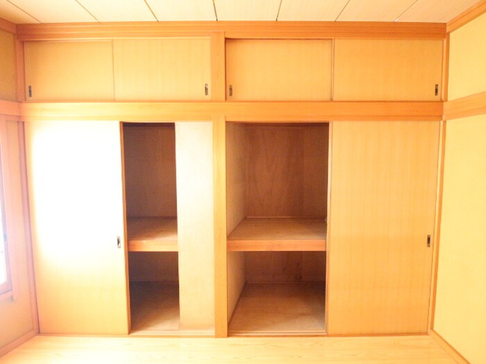 物件内観写真11　(収納)