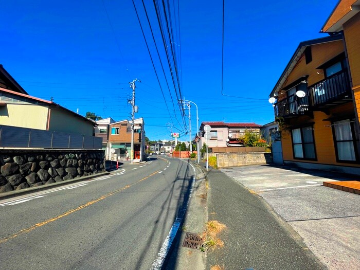 物件外観写真6　(周辺環境)