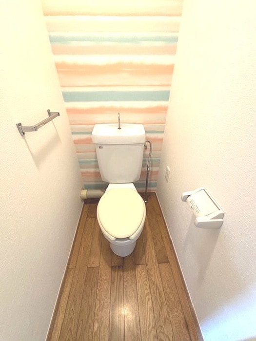 物件内観写真9　(トイレ)